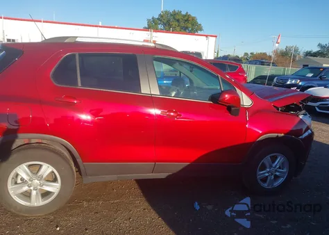 2022 Chevrolet Trax Awd Lt from USA, damaged, VIN KL7CJPSM4NB533853